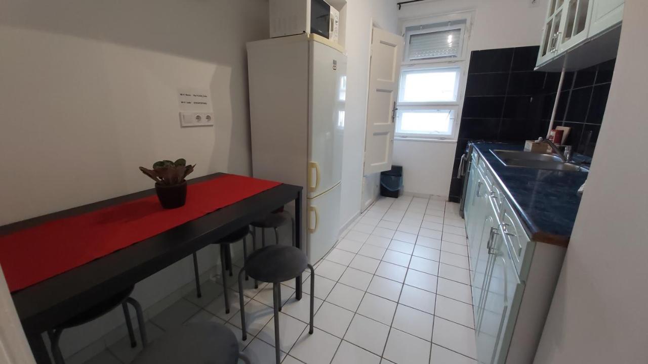 Tisza-Parti Napfeny Apartman セゲド エクステリア 写真